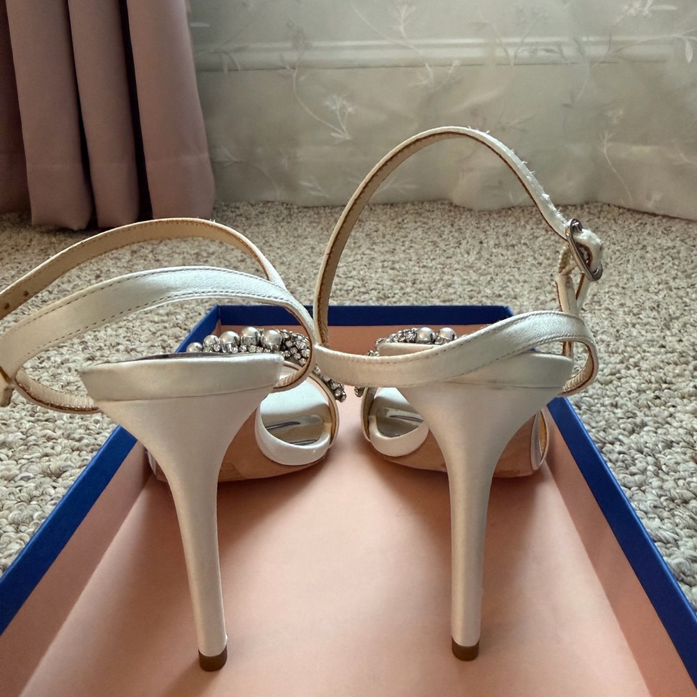 Badgley Mischka Odelia White Crystal & Pearl Embellished Open-Toe Heels - Picture 10 of 13